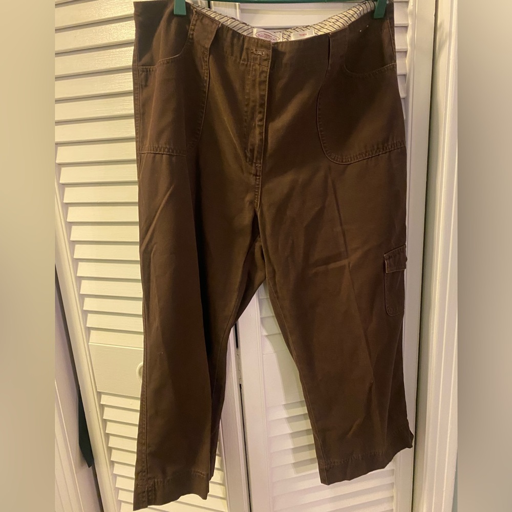 Northern Reflections Town Loose-Fit Cargo Capris